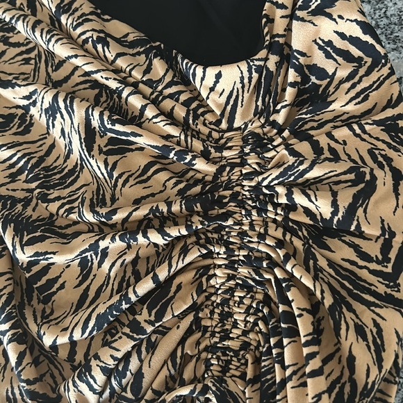 WAYF | Cutout Ruched Midaxi Brown Tiger Sheath Dress - Picture 5 of 7